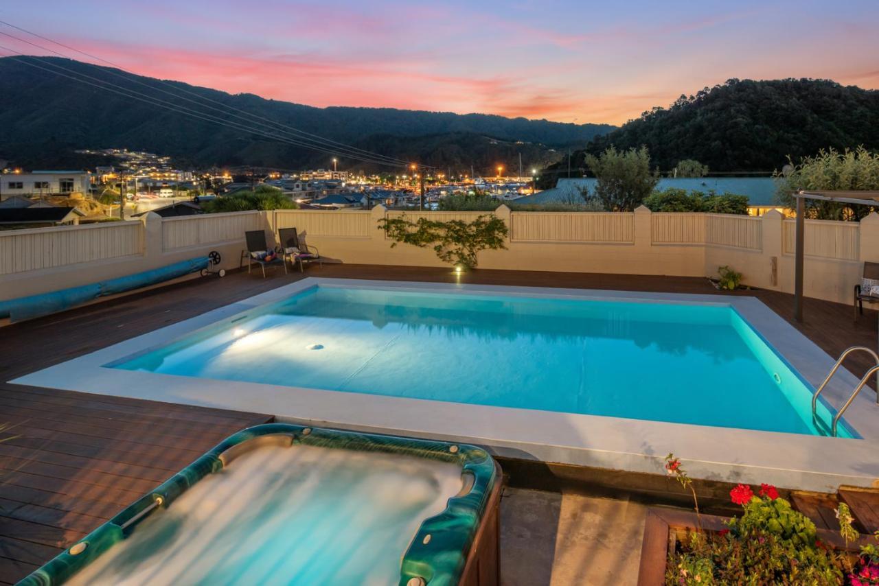 Fabulous Apartment With Private Spa Pool & Gym Picton Exterior foto